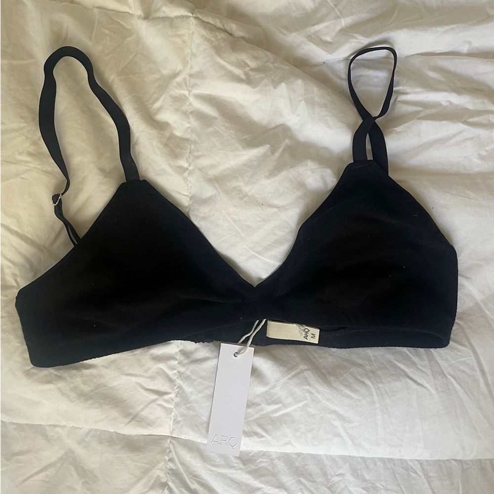 ARQ NWT Susanna Pique Bra in BLACK